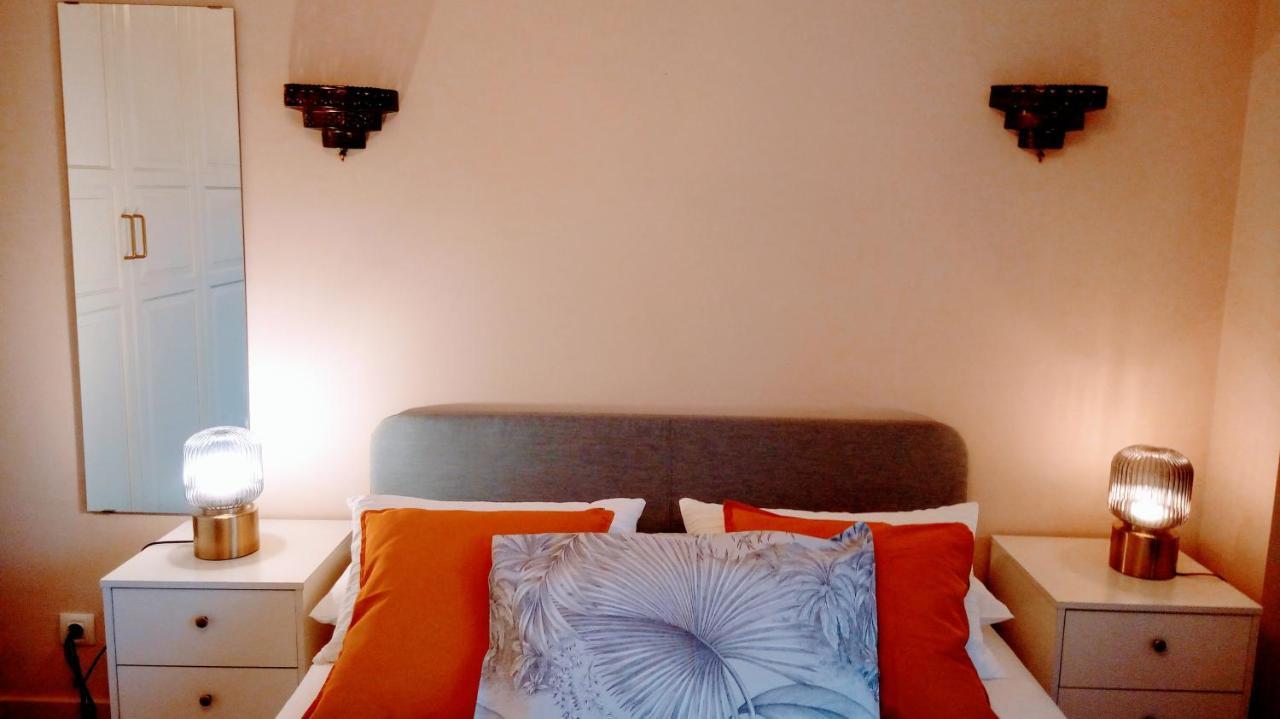 Hotel Santa Coloma Del Camino Olmillos de Sasamon ภายนอก รูปภาพ